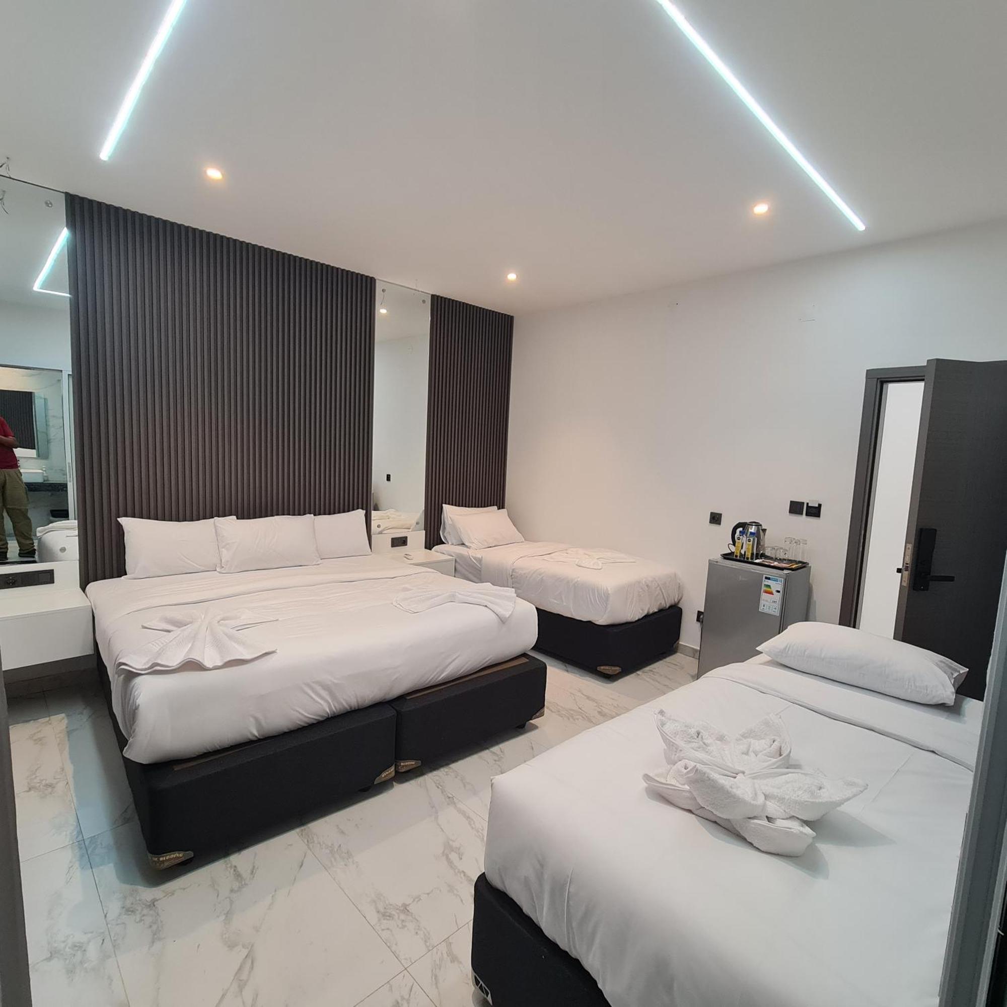 מאפוטו White Garden Hotel מראה חיצוני תמונה