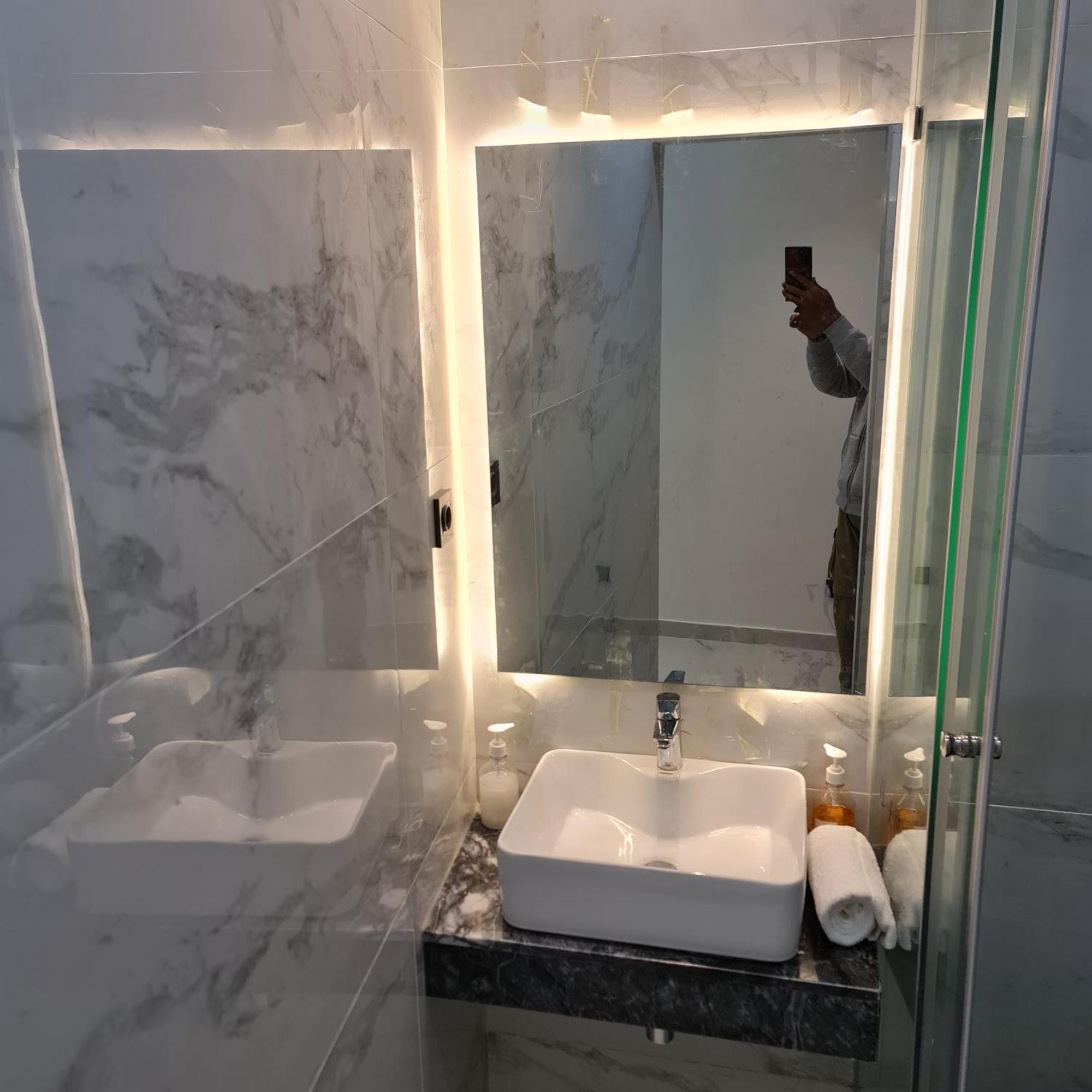 מאפוטו White Garden Hotel מראה חיצוני תמונה